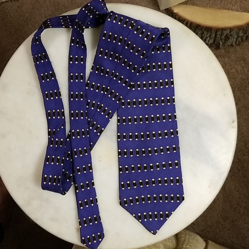 BILL BLASS TIE